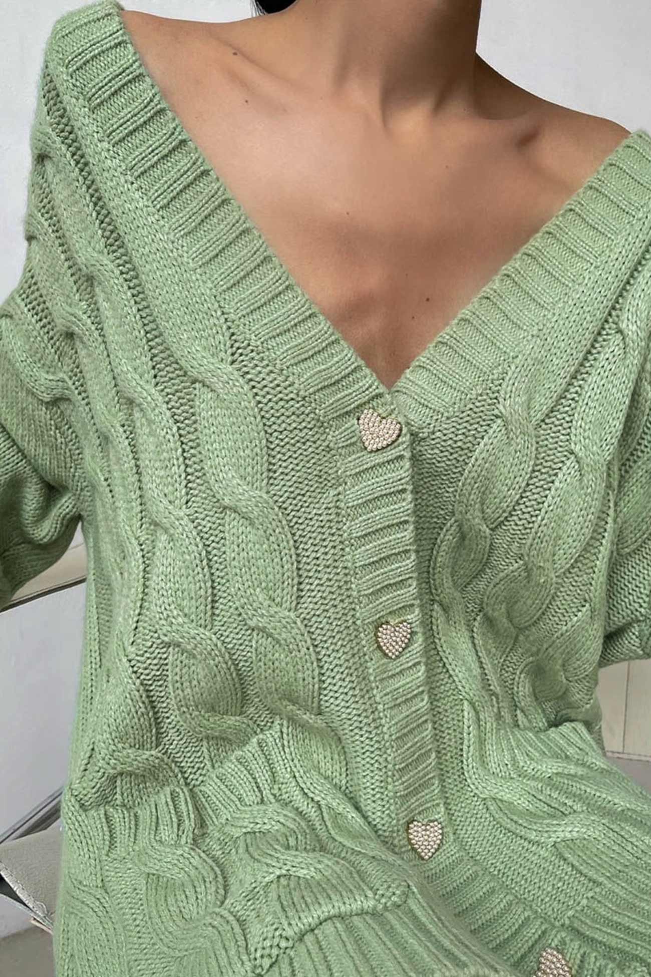Pilar | Solid single breasted cable knit cardigan