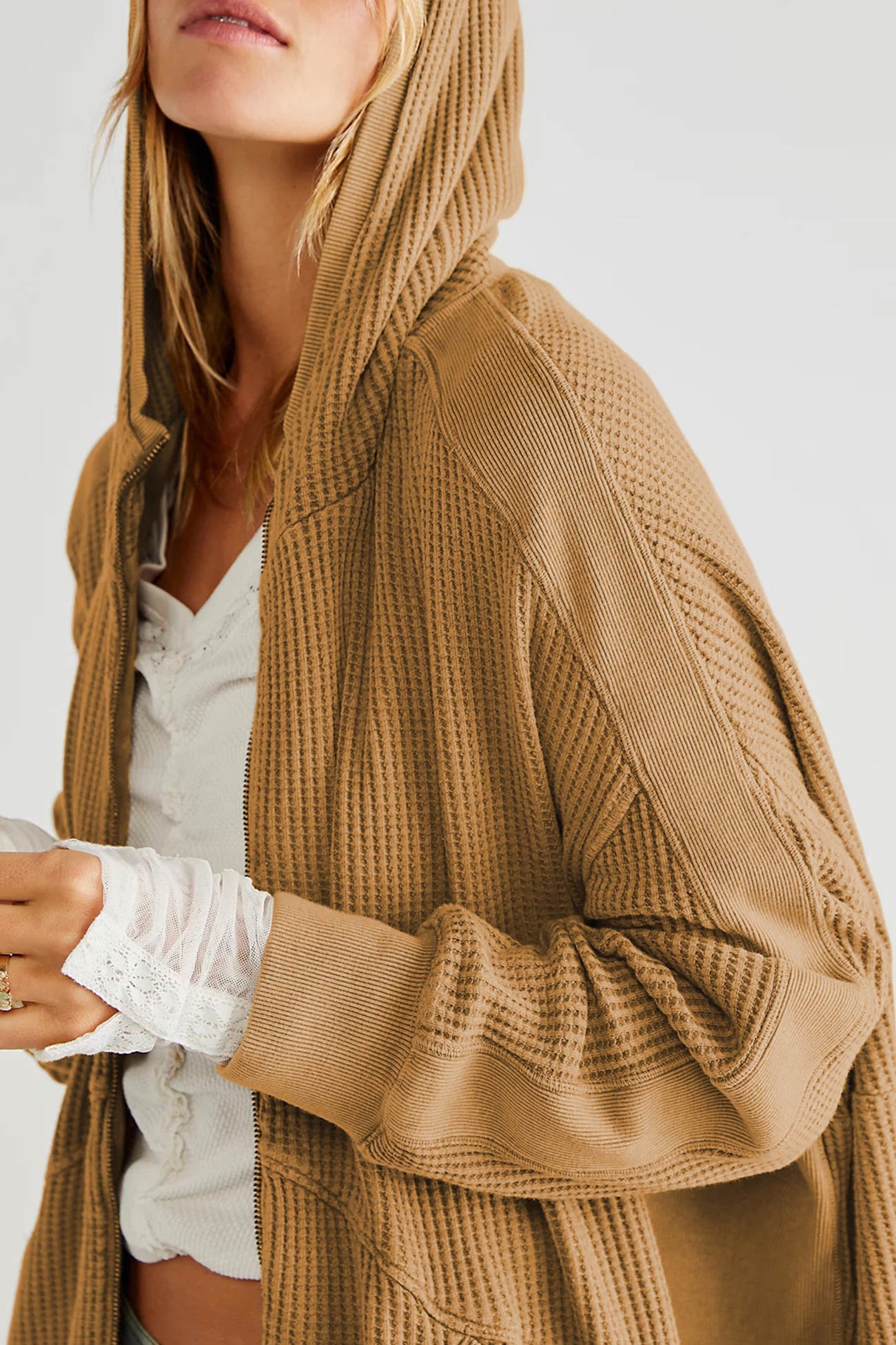 Petra | Solid color waffle zip hoodie