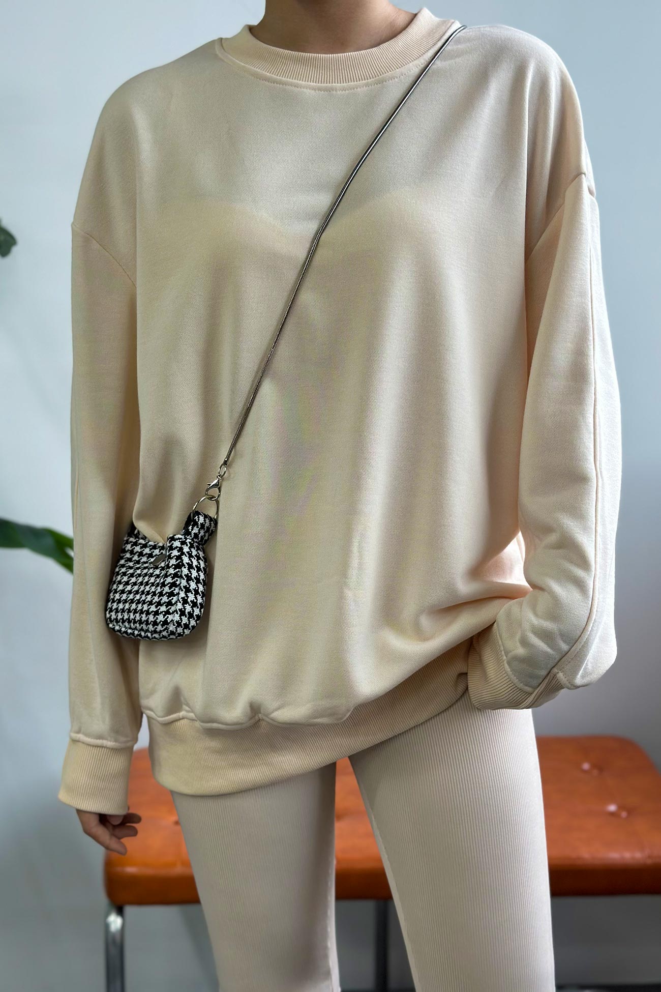 Sonia | Solid crew neck sweatshirt legging suits