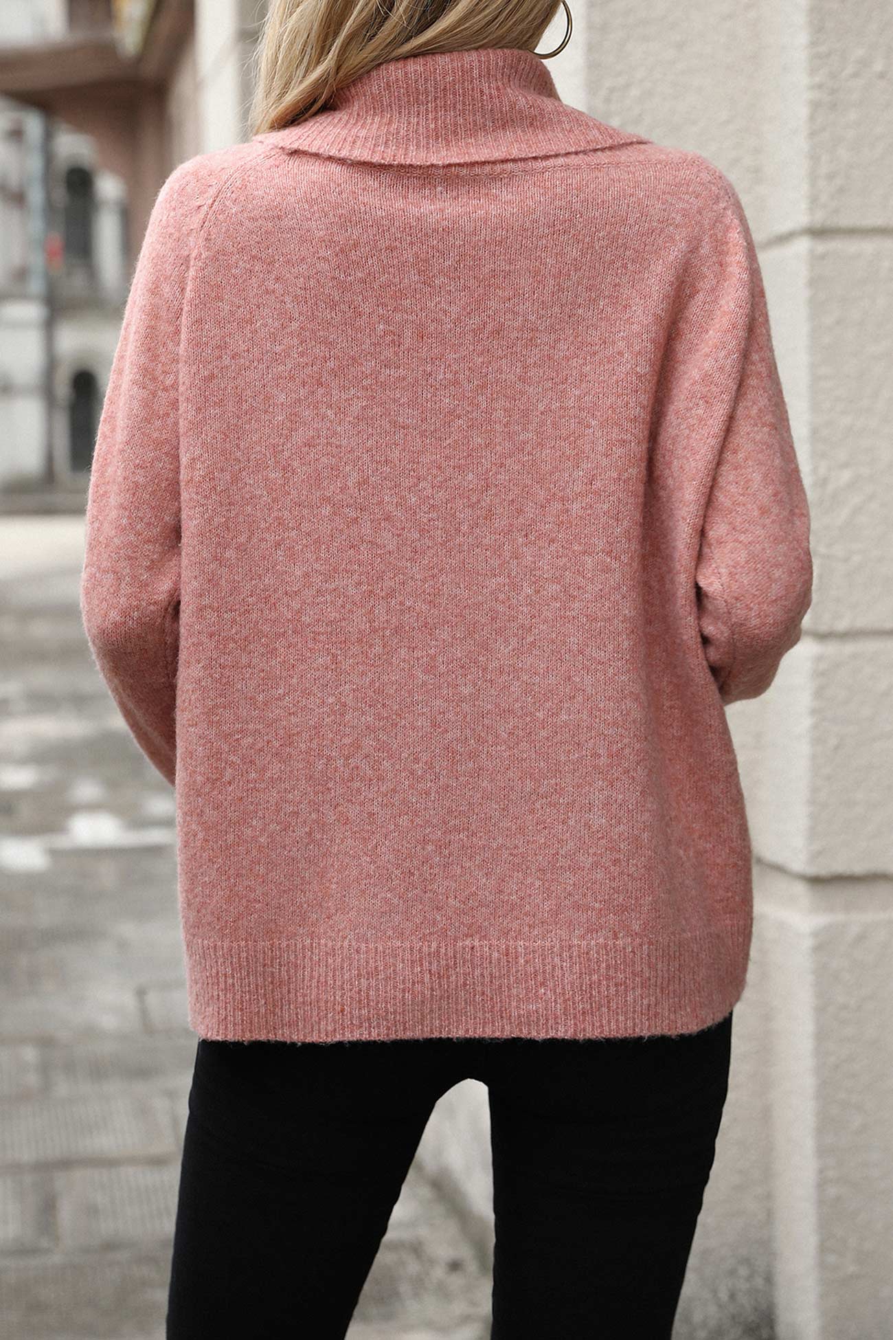 Laura | Solid color sweater with a stacked collar