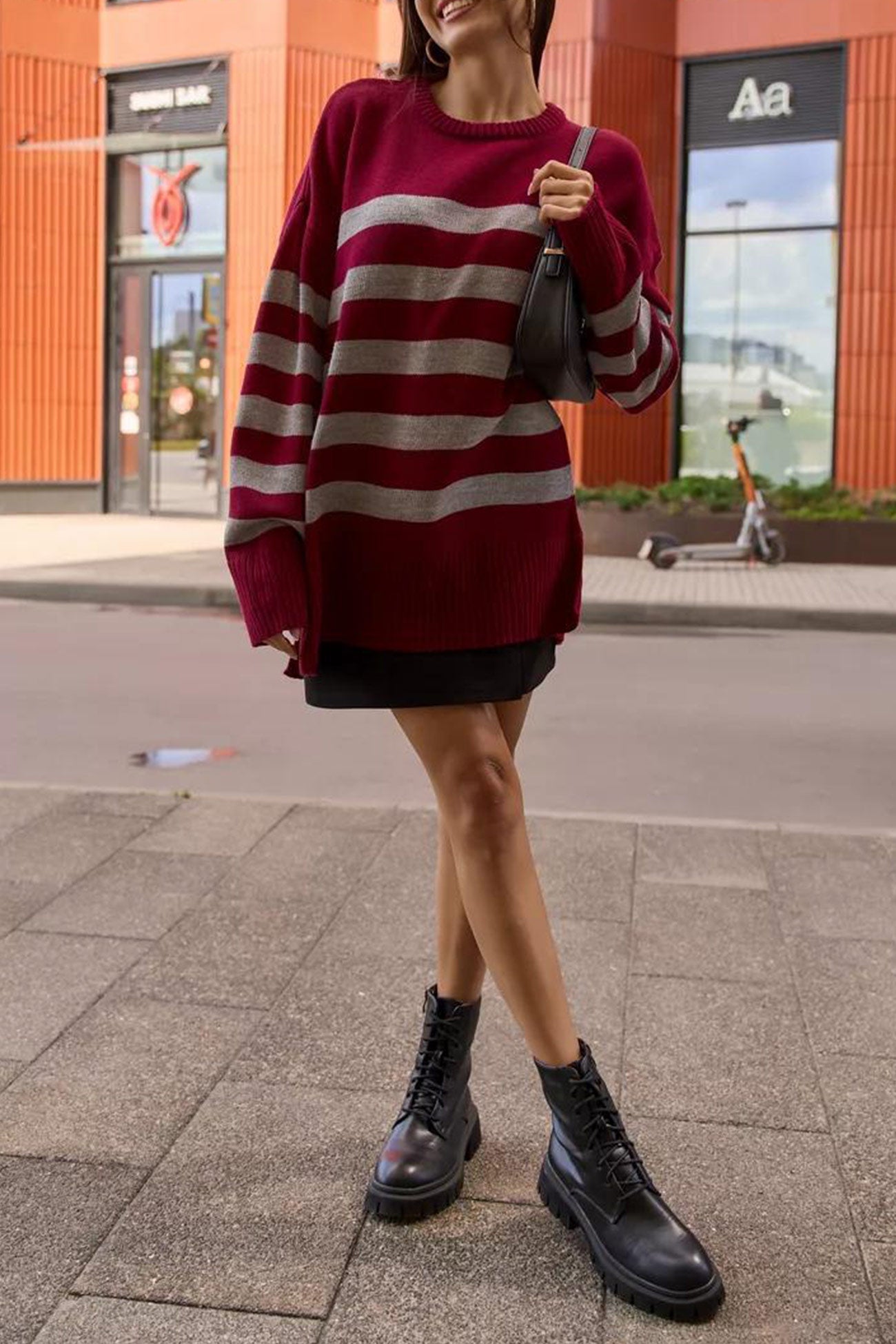 Josefina | Striped slit sweater with a crew neck