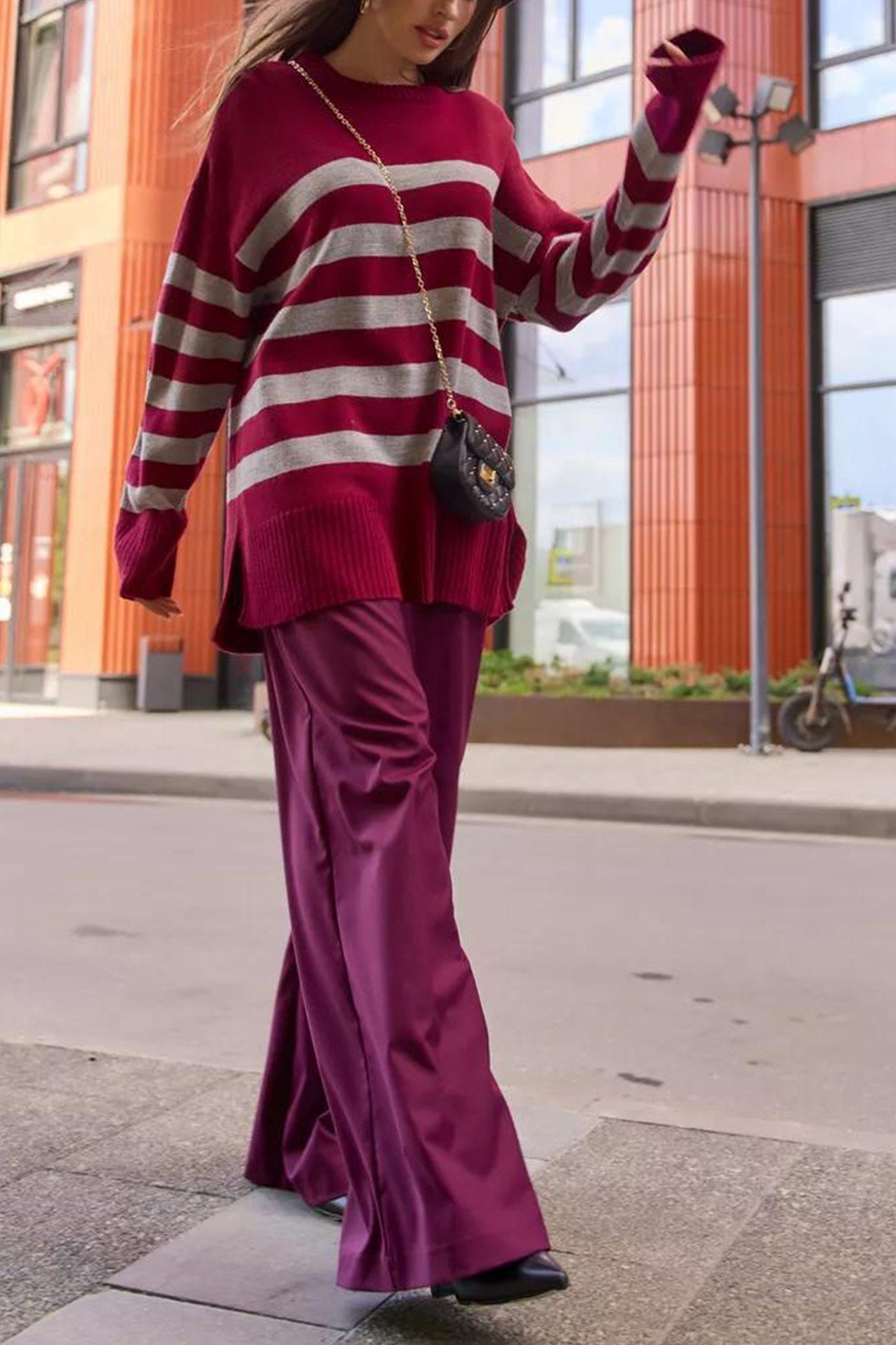 Josefina | Striped slit sweater with a crew neck