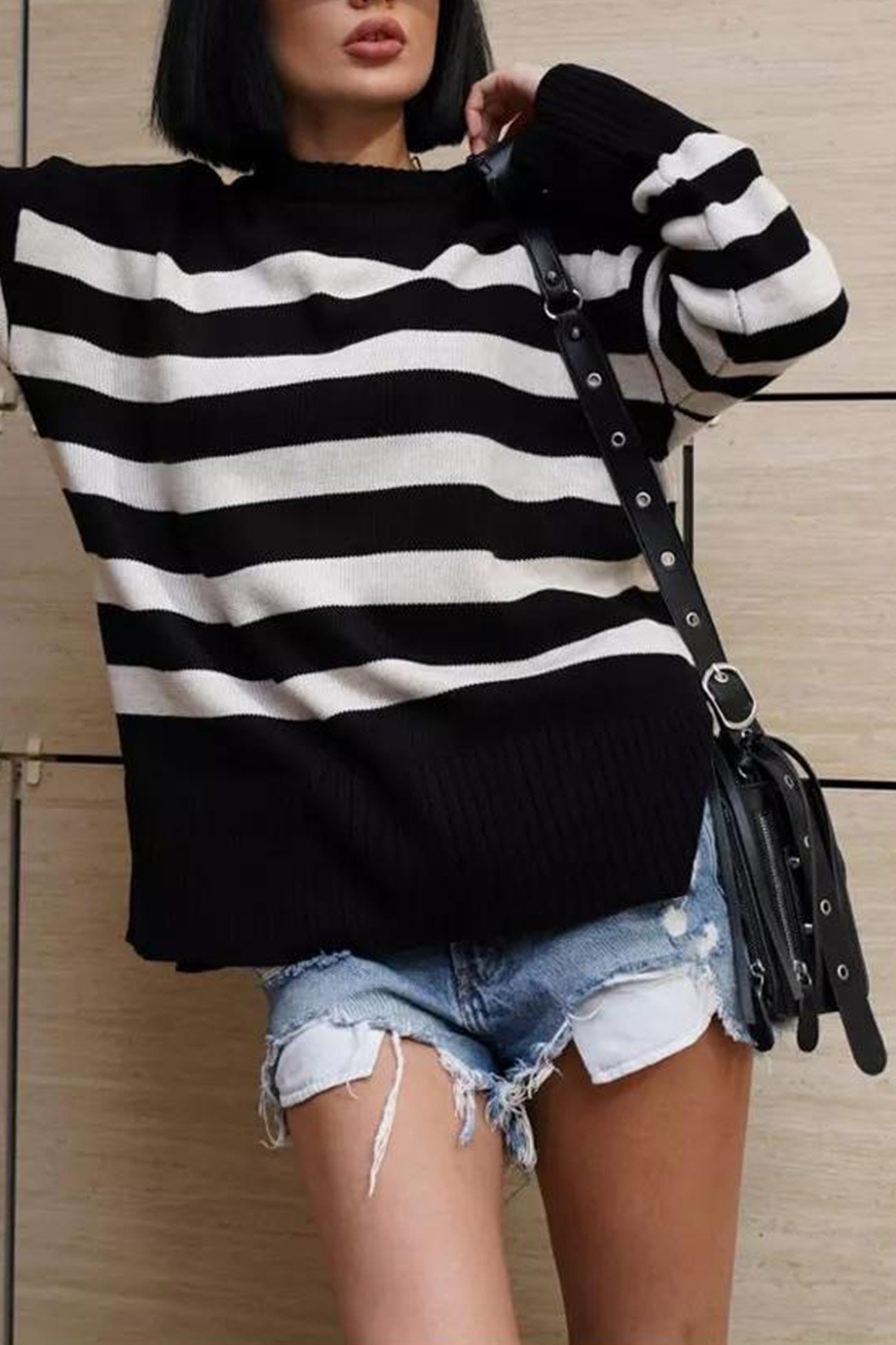 Josefina | Striped slit sweater with a crew neck