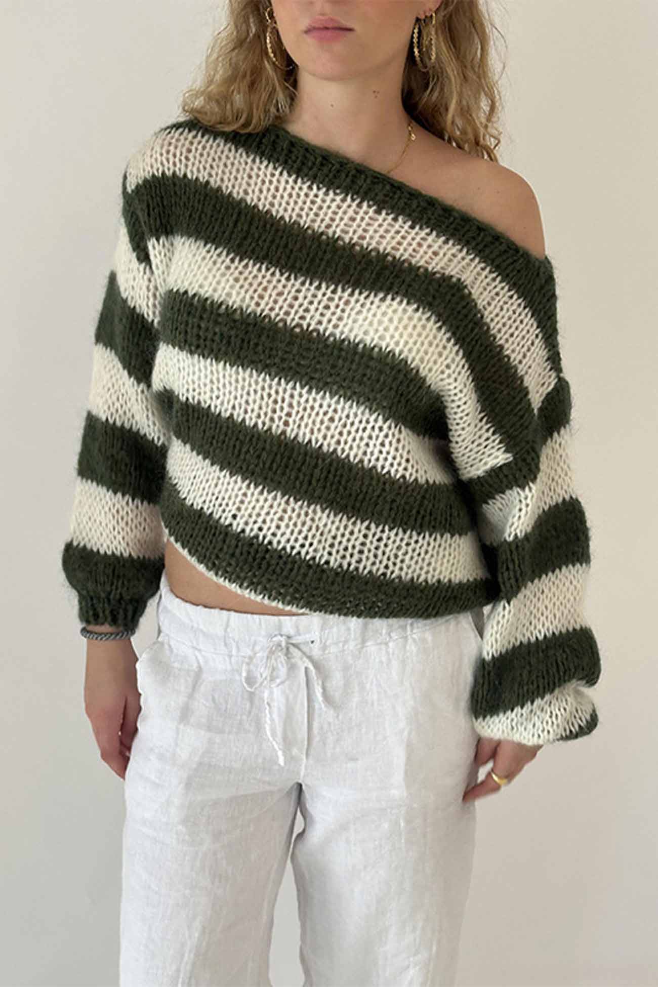Gitta | Striped long-sleeved knitted sweater with dropped shoulders
