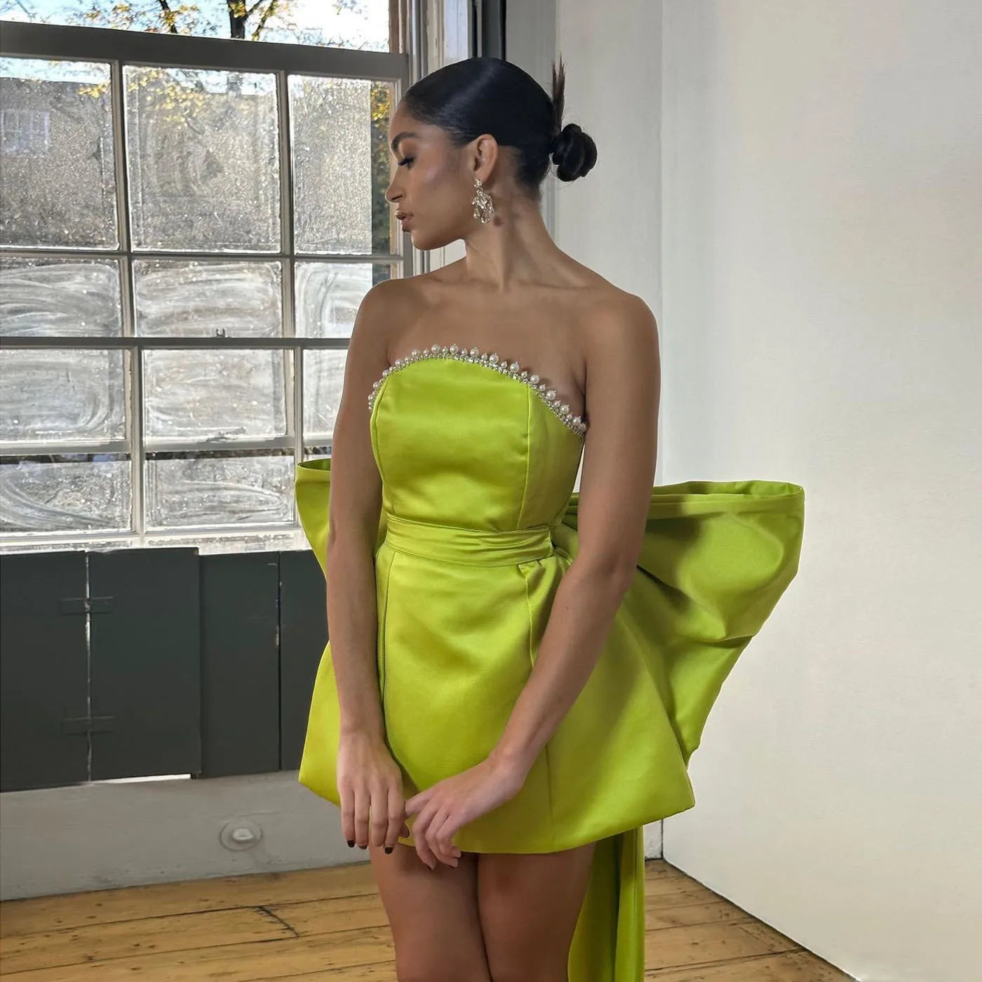 Stylish Green Pink Red Satin Mini Party Dresses Detachable Bow Party Dress