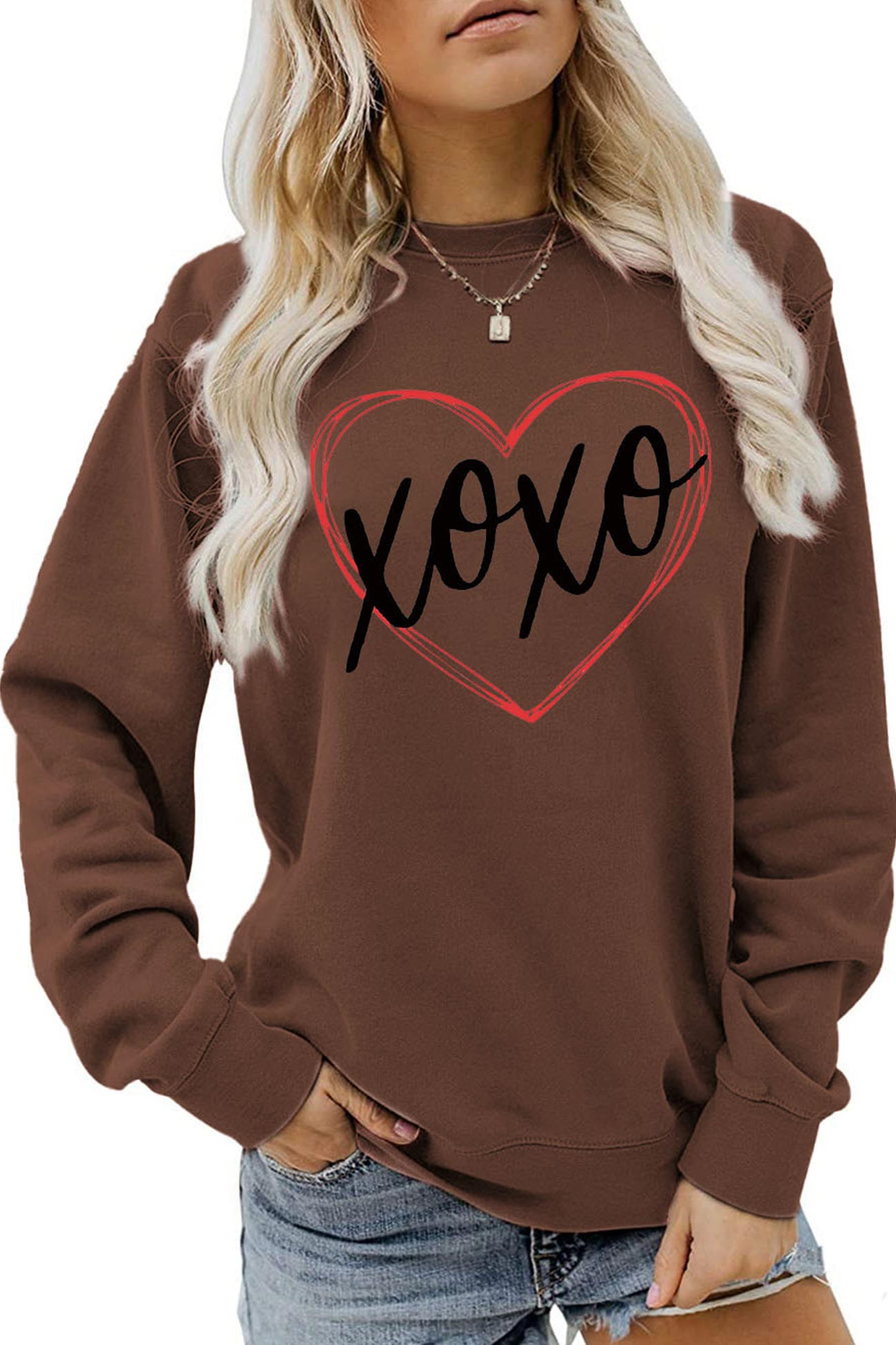 Claudia | Thin heart letter graphic sweatshirt