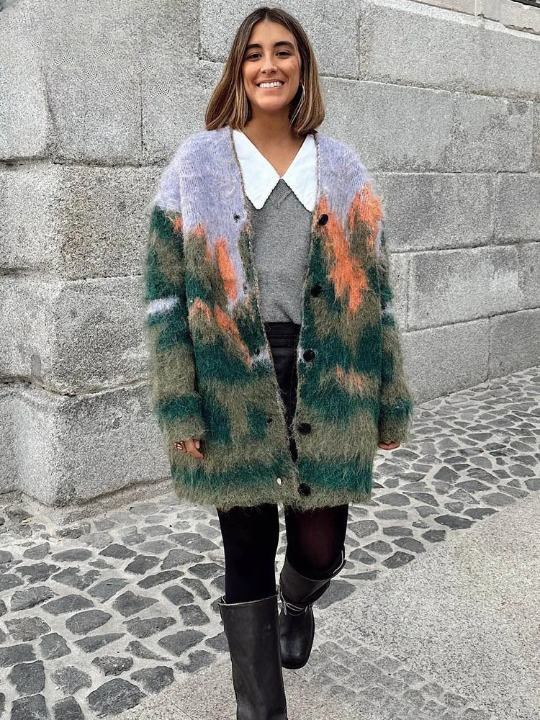 Jimena | Vintage jacket with a loose V-neck