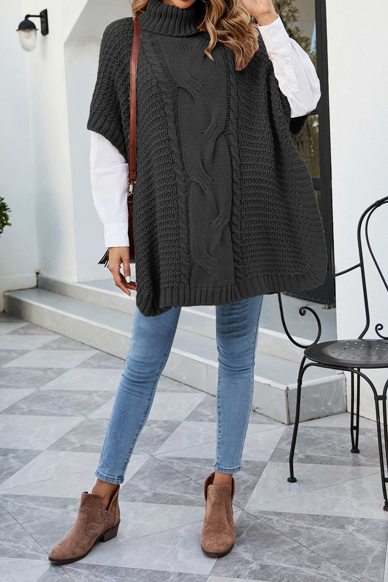 Odette | Cable knit turtleneck sweater