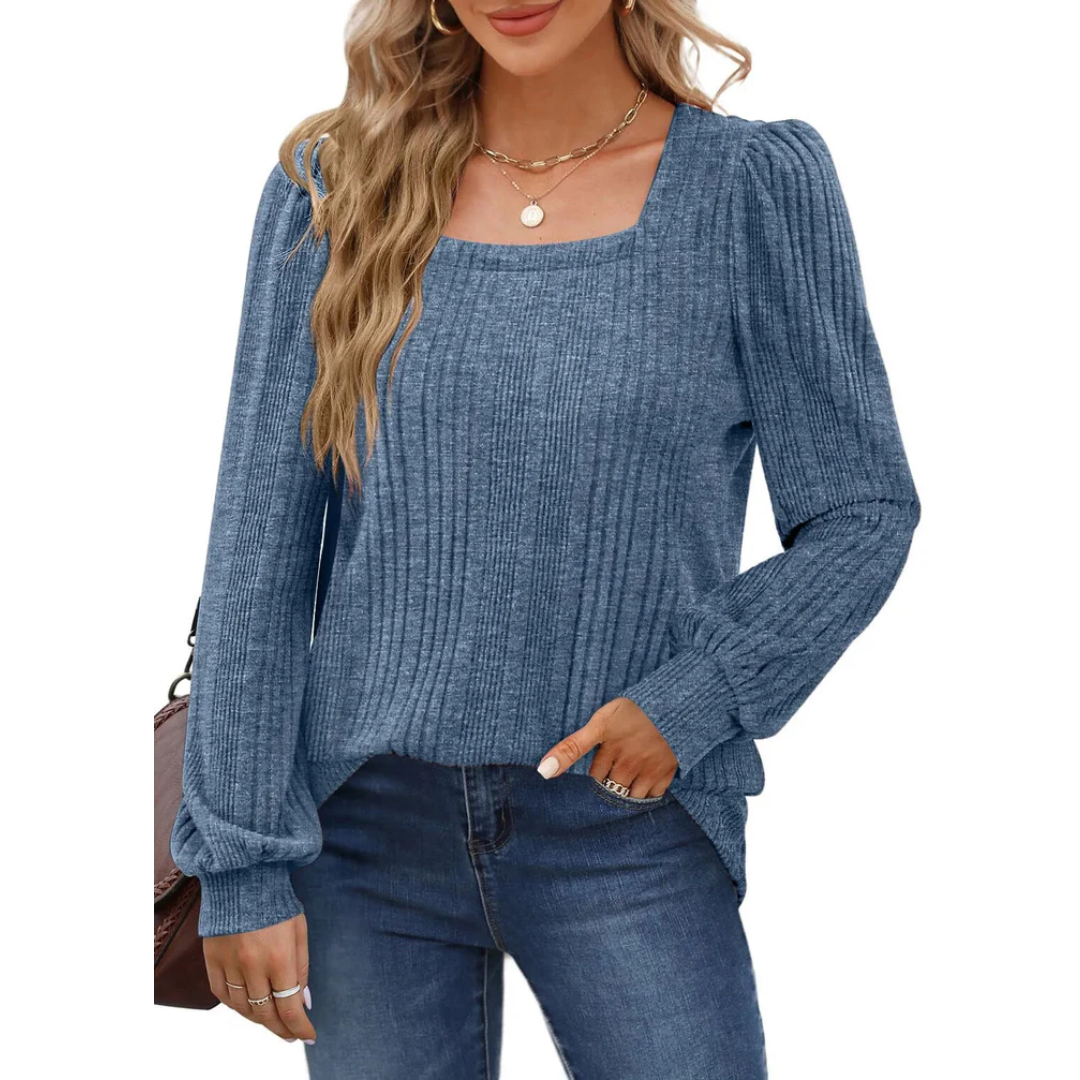 Madelief | Long-sleeved women's sweater with a square neckline