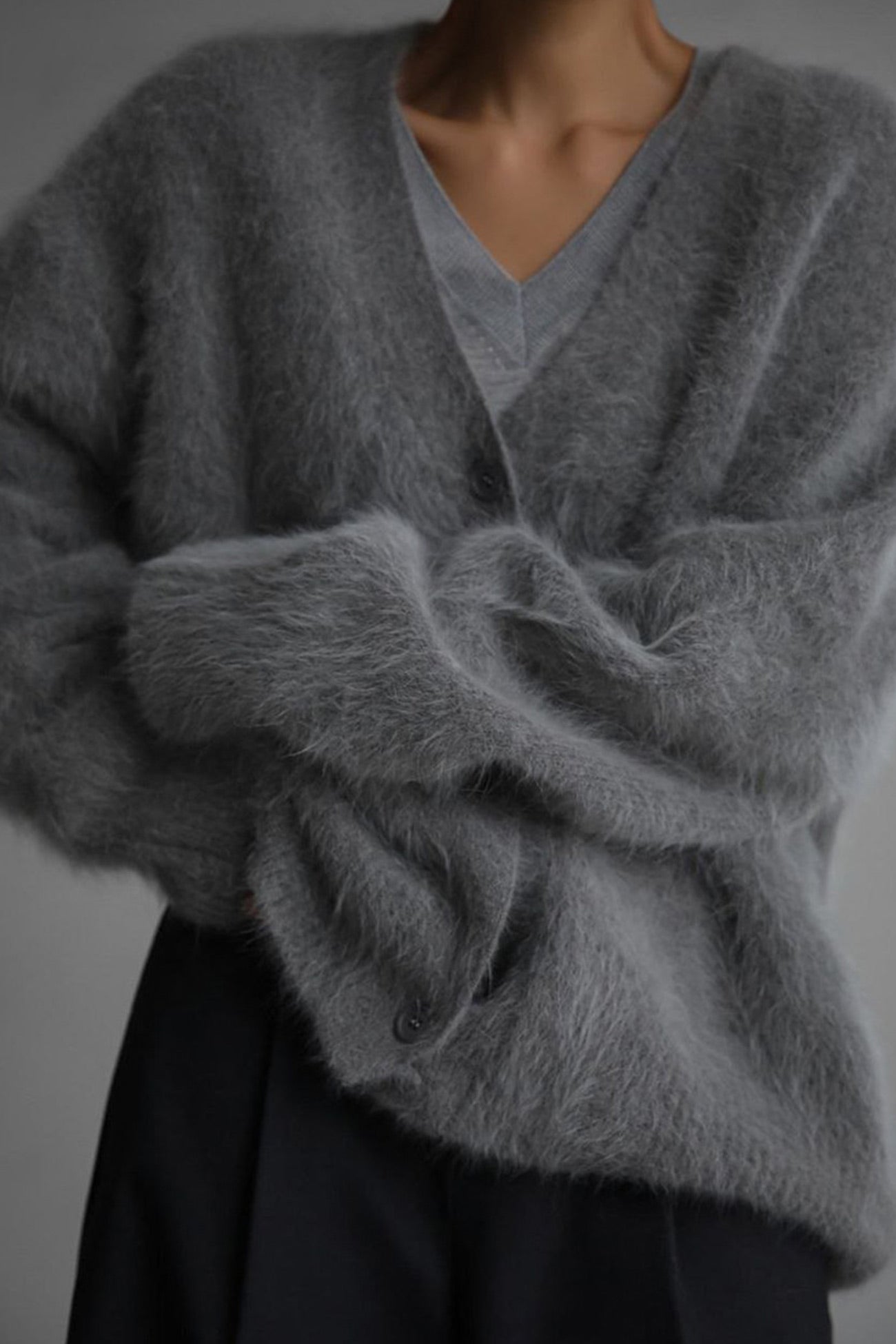 Henriette | V-neck cardigan made of imitation mink hair