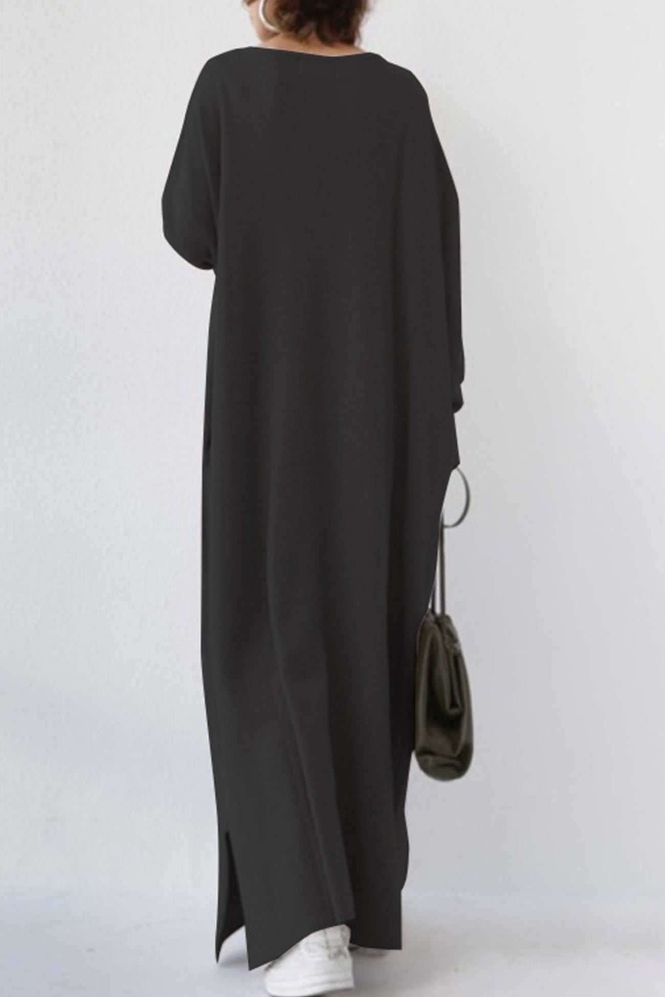 Elsa | V-neck sweatshirt dress with slit hem