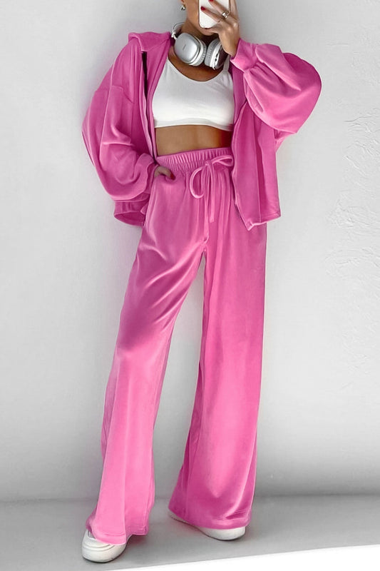 Celia | Two-piece velvet set with hood and zip pocket