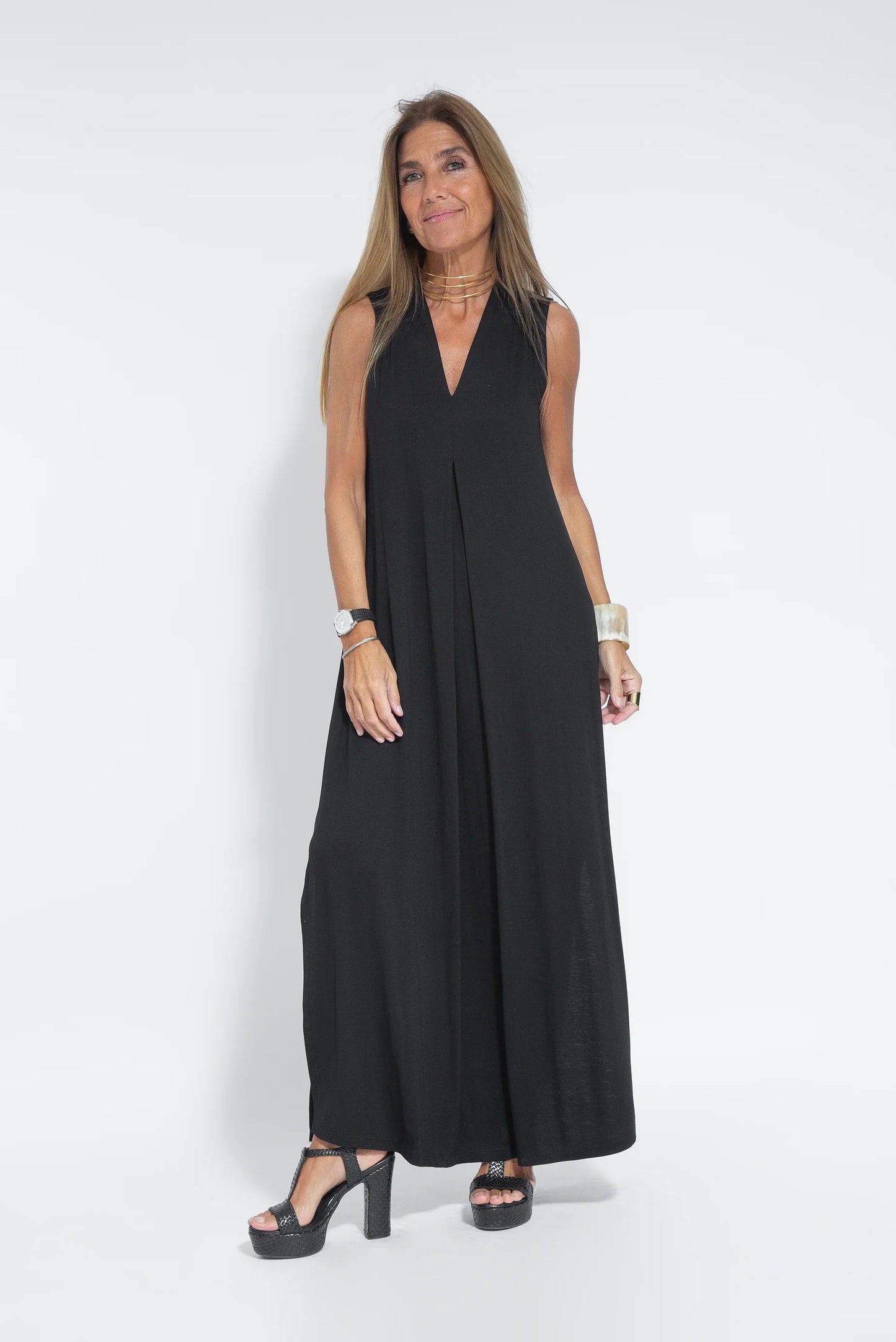 Nicole® | Long Dress With V-Neck