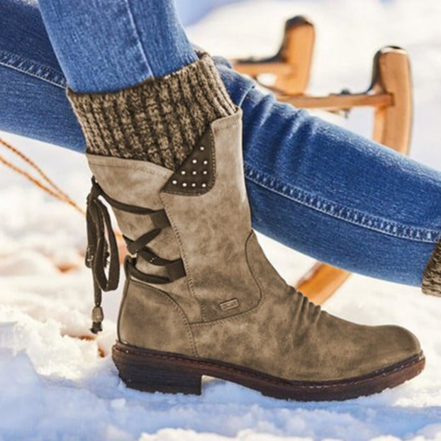 Liliana | Custom-made, supportive orthopedic boots