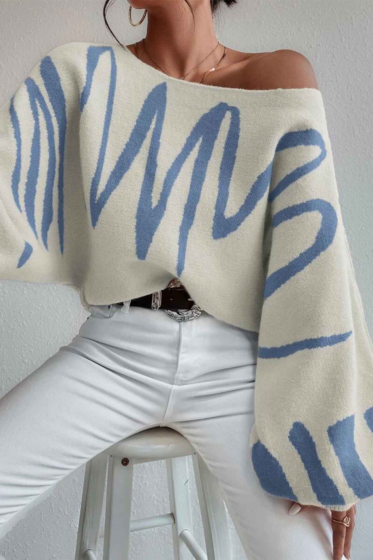 Anika | Knitted sweater with geometric lantern sleeves