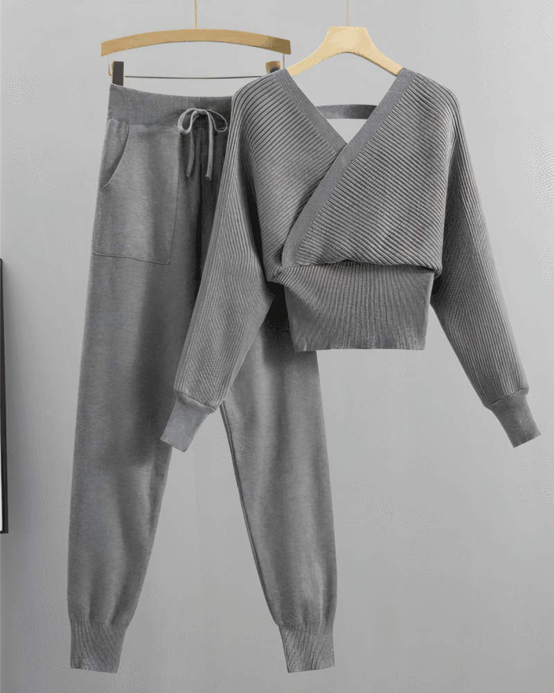 Felicia® | Sexy off-the-shoulder knit top and pants set