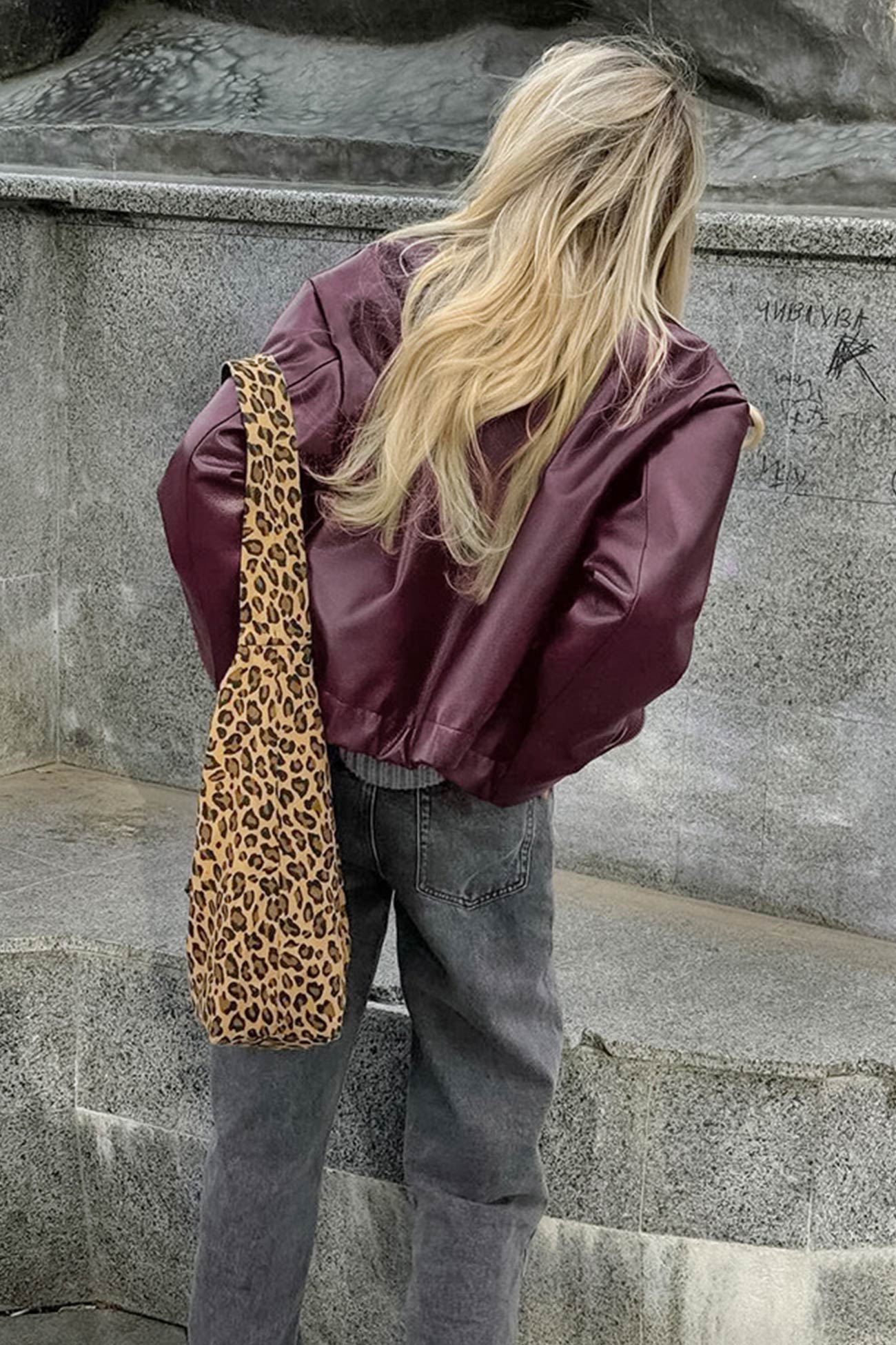 Monique | Wine red PU jacket with zip