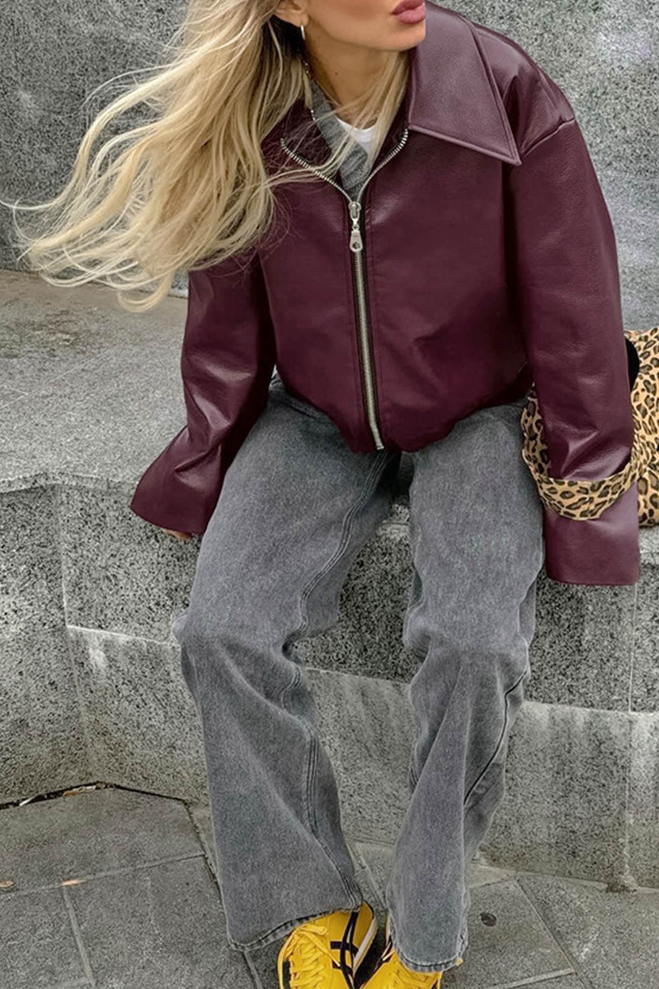 Monique | Wine red PU jacket with zip