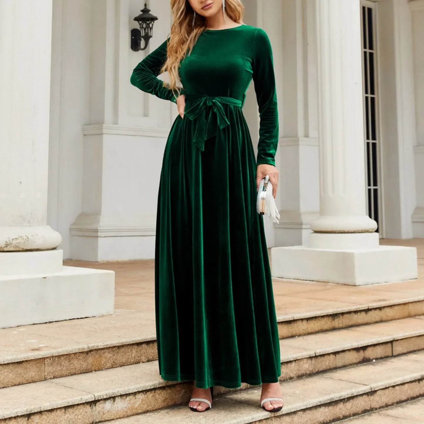 Autumn New Green Velvet Long Dress Elegant Vintage O-neck Lace-up Party Dress
