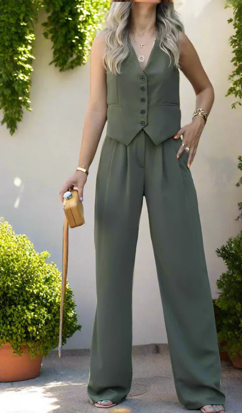 Brunella® | Elegant women's pantsuit set with V-neck and wide leg