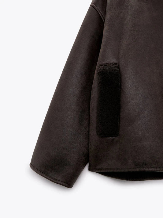 Amelia | Relaxed and timeless winter coat