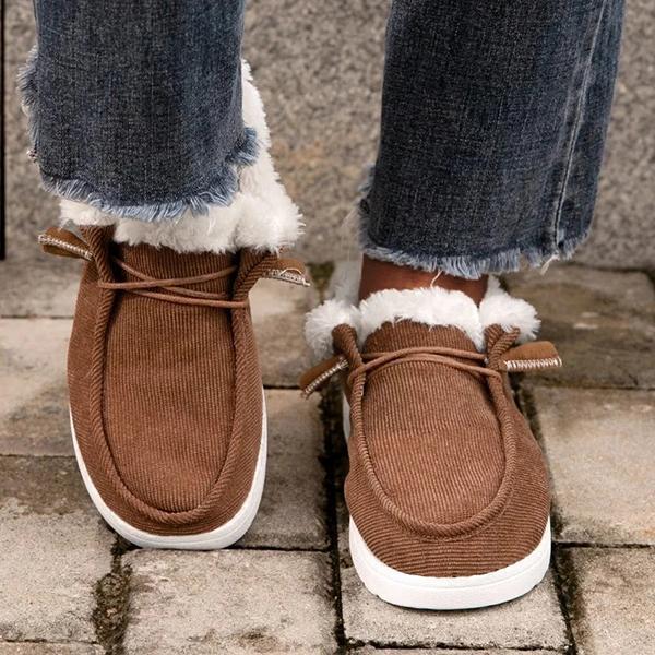 Lucía | Custom-made supportive orthopedic footwear