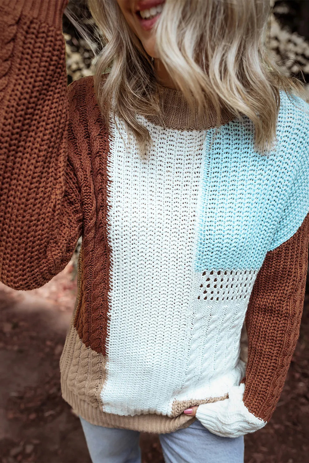 Inés | Color block sweater with a crew neck and long sleeves
