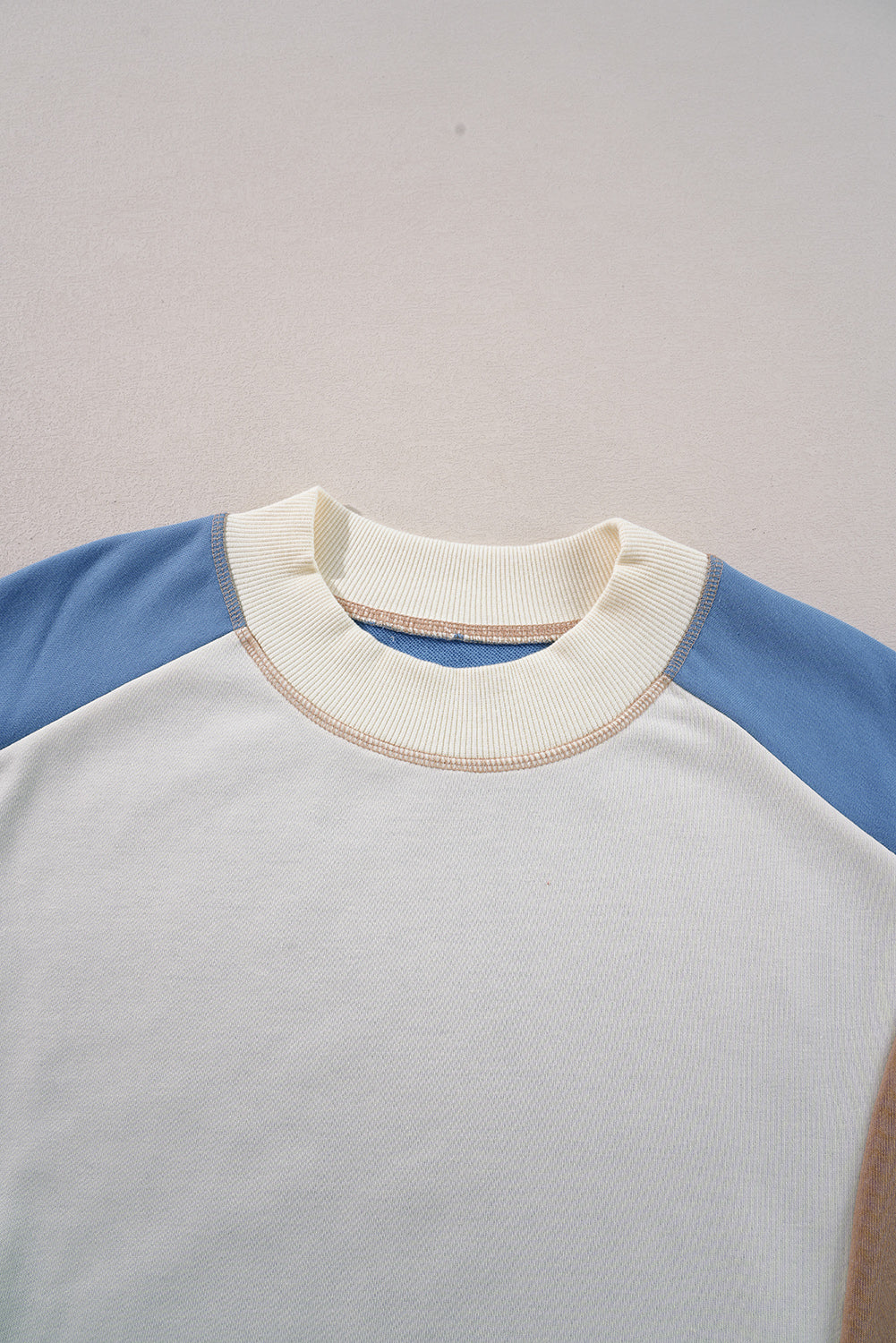 Juliana | Long sleeve sweatshirt with slit color block and crew neck