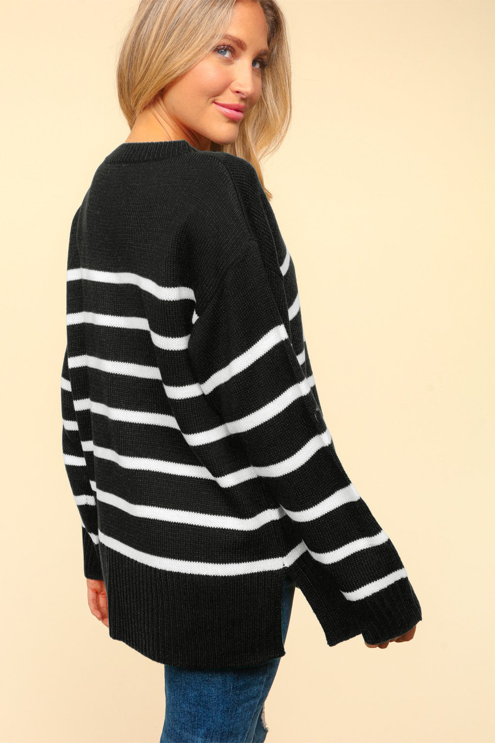 Gisela | Full size Haptics sweater, striped contrast side slit