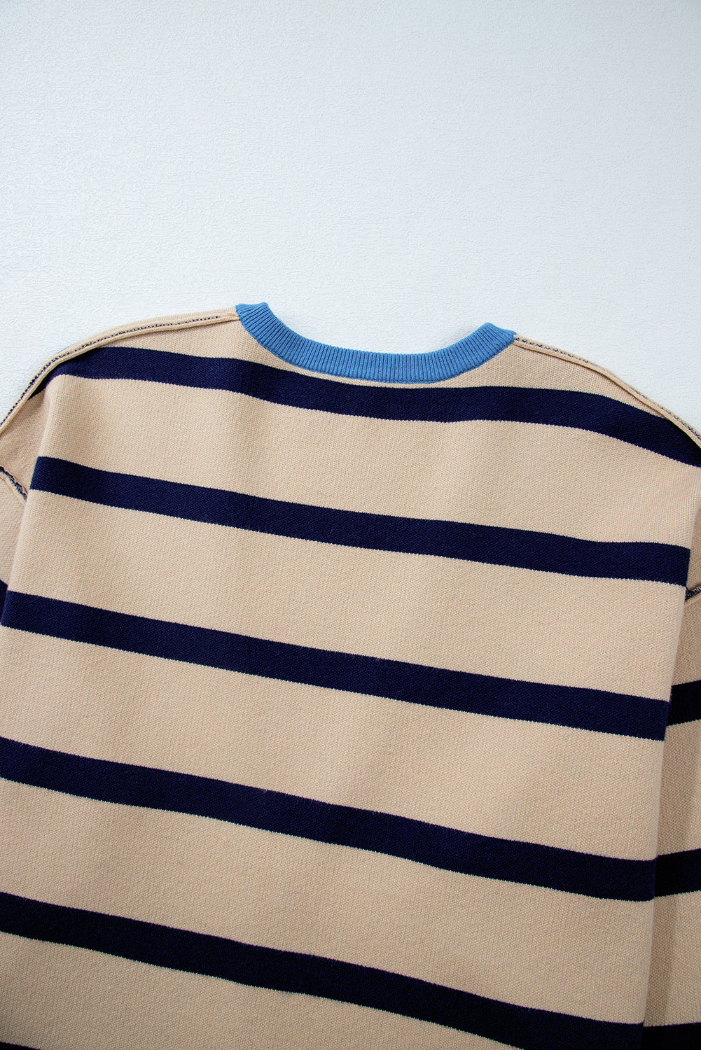 Monica| Casual and fashionable winter cardigan