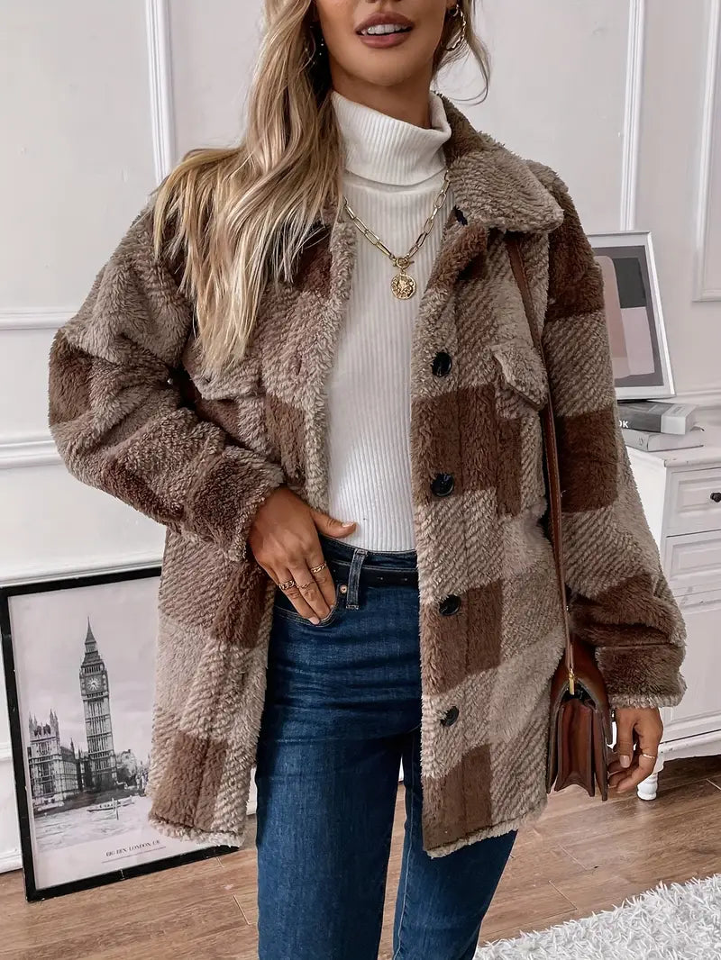 Guadalupe | Knitted plush coat