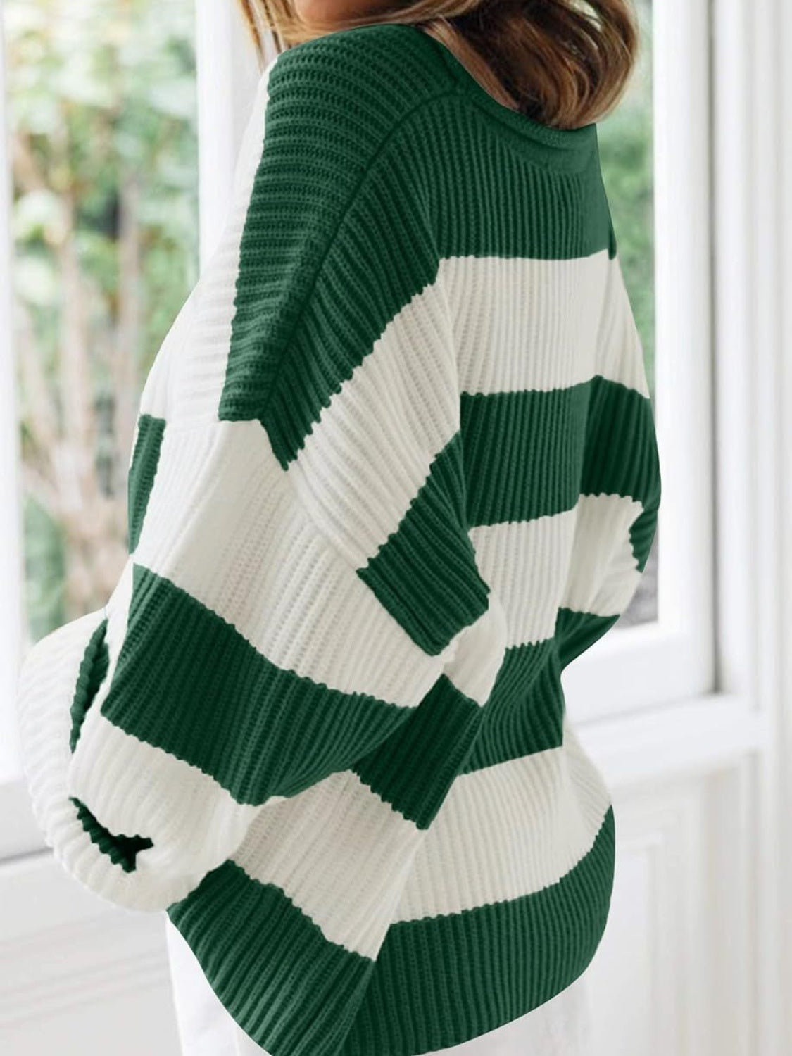 Tania | Crew neck sweater with long sleeves