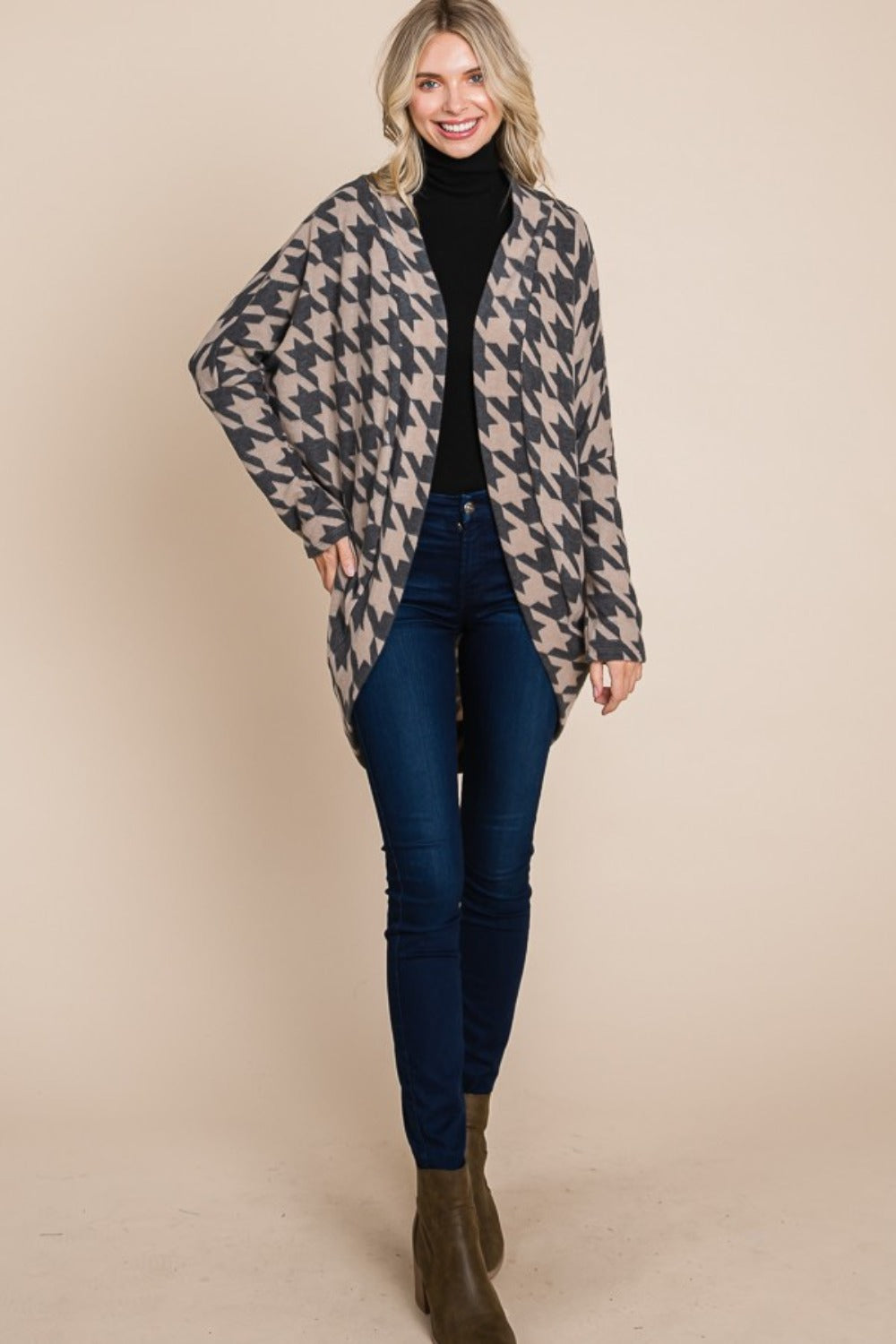 Mariana | Open front houndstooth cardigan in cocoon knit