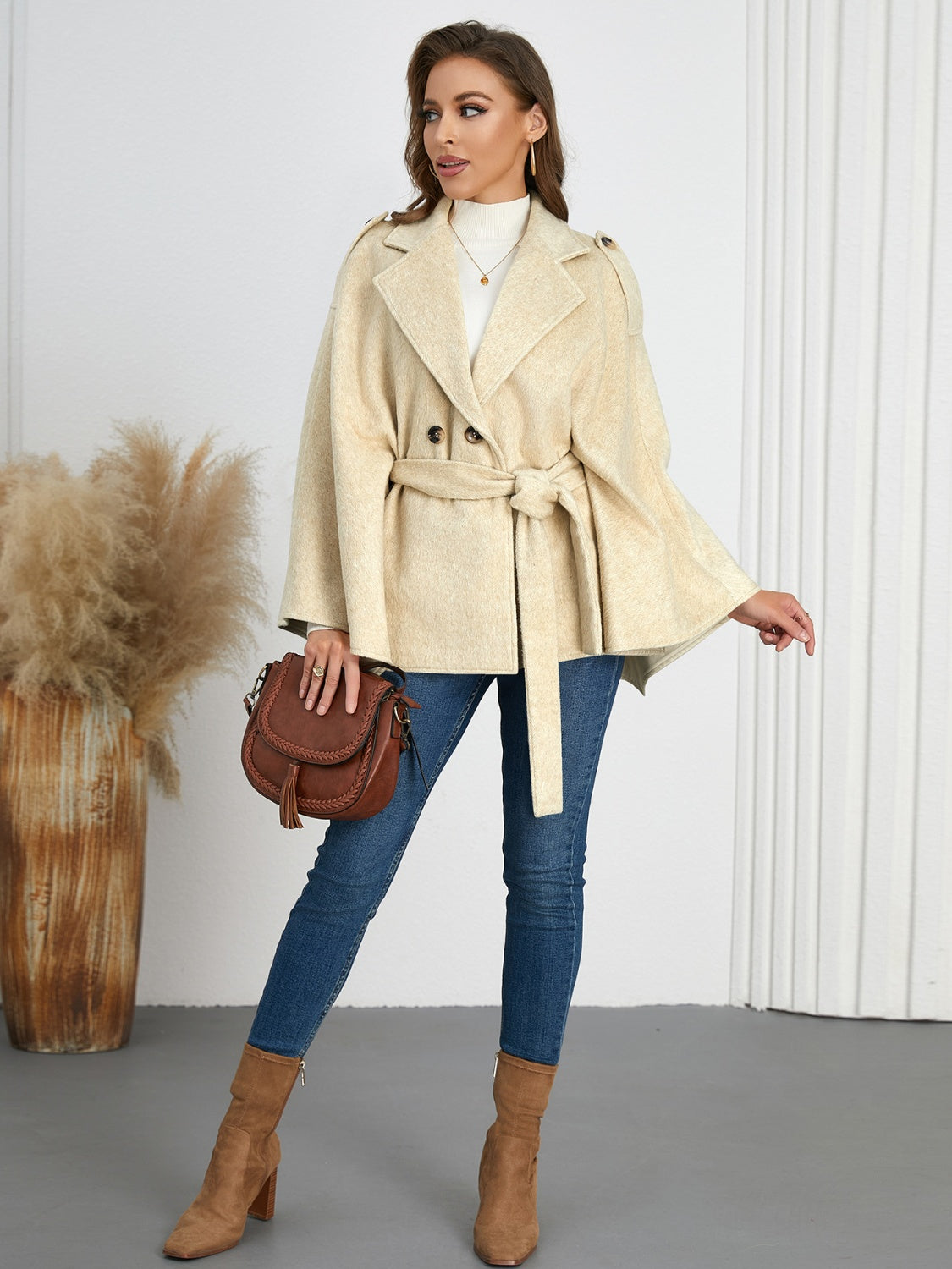 Rita | Double-breasted poncho with tie belt