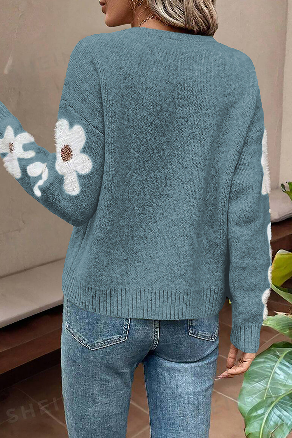 Diana | Classic and elegant winter sweater