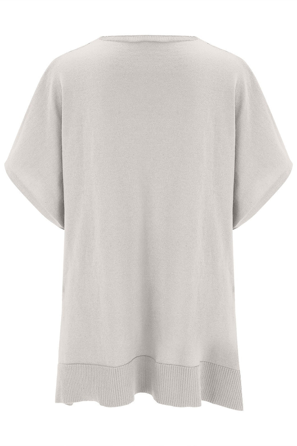 Erika | Slit knit top with V-neck and half sleeves