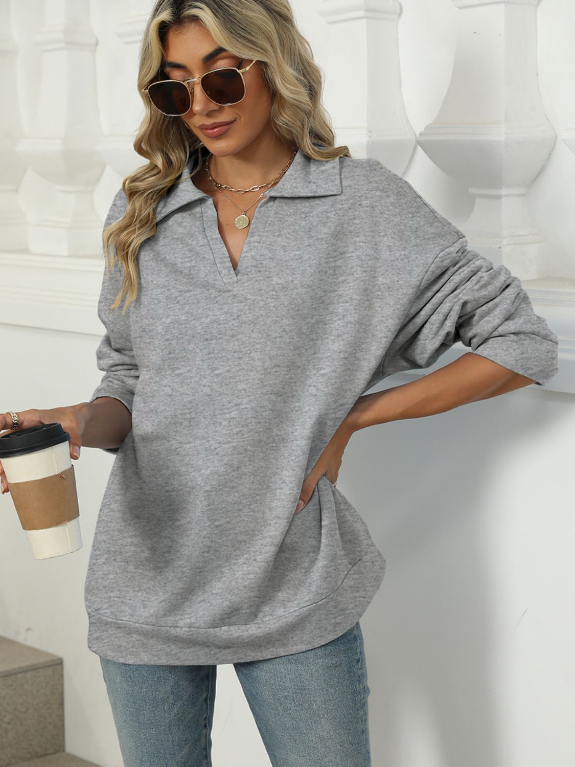 Larissa | Long sleeve sweatshirt with Johnny collar