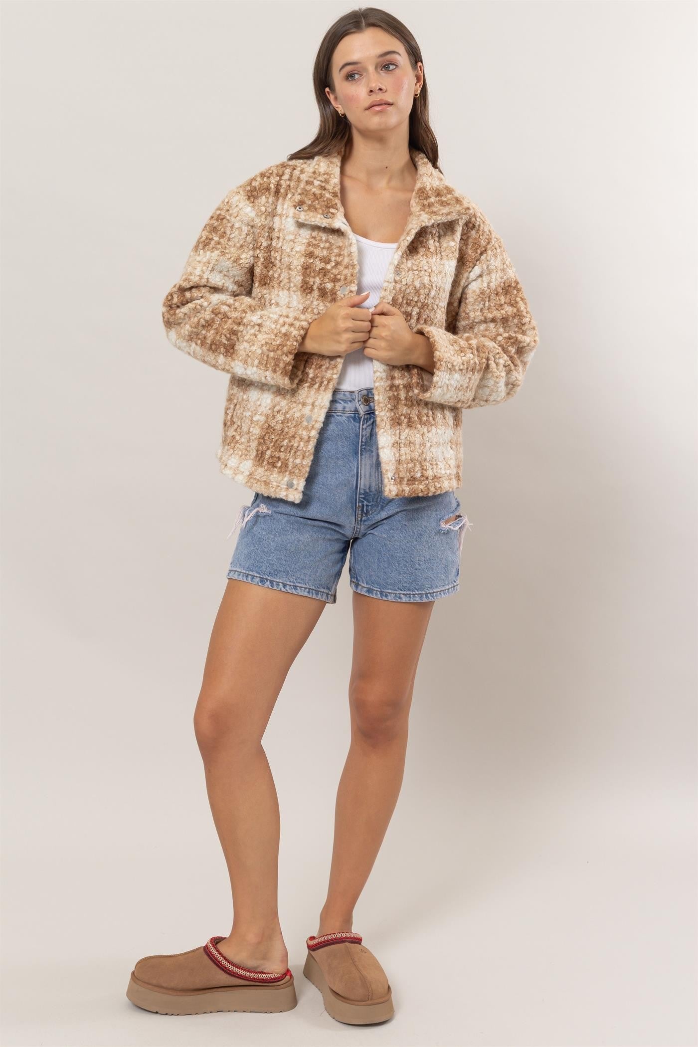 Nancy | Checked bouclé jacket with collar and pockets