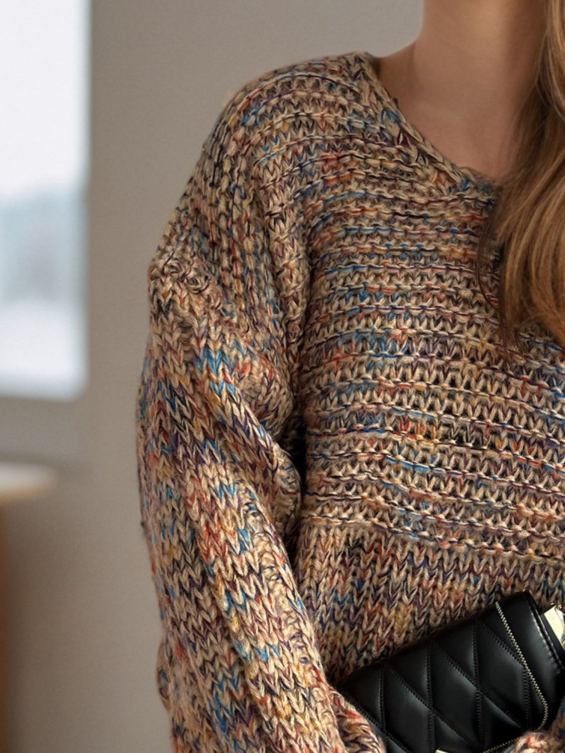 Iliana | Long-sleeved sweater with low shoulders