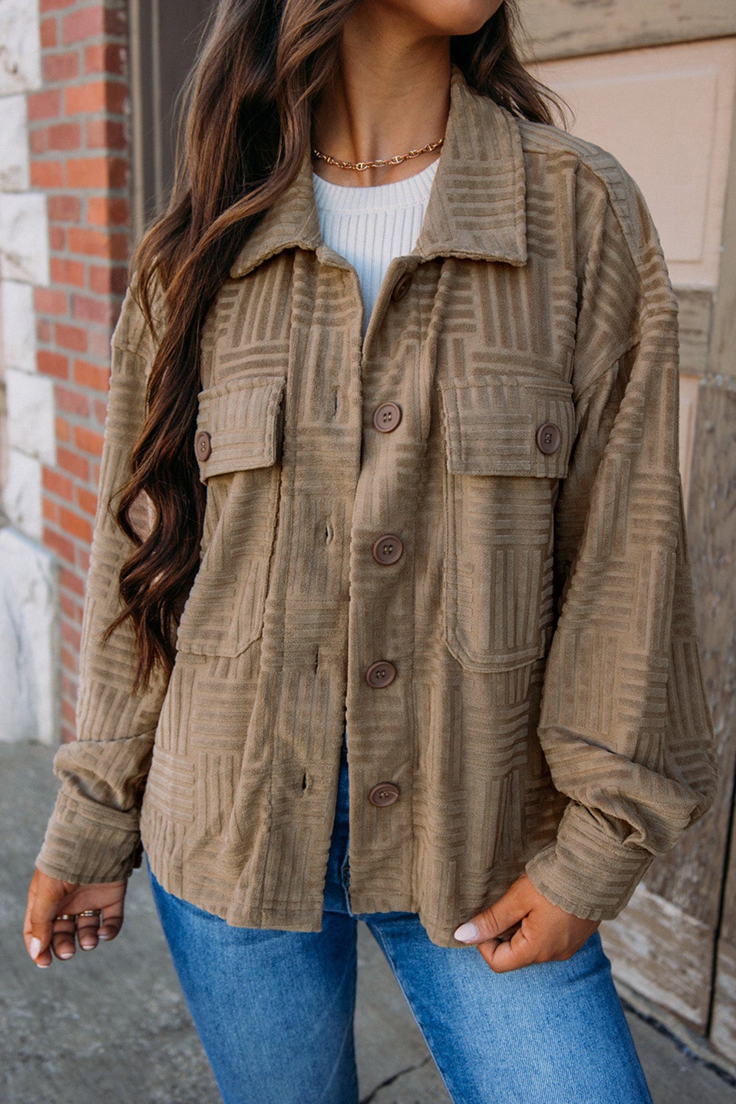 Fatima | Fashionable and minimalist winter garment