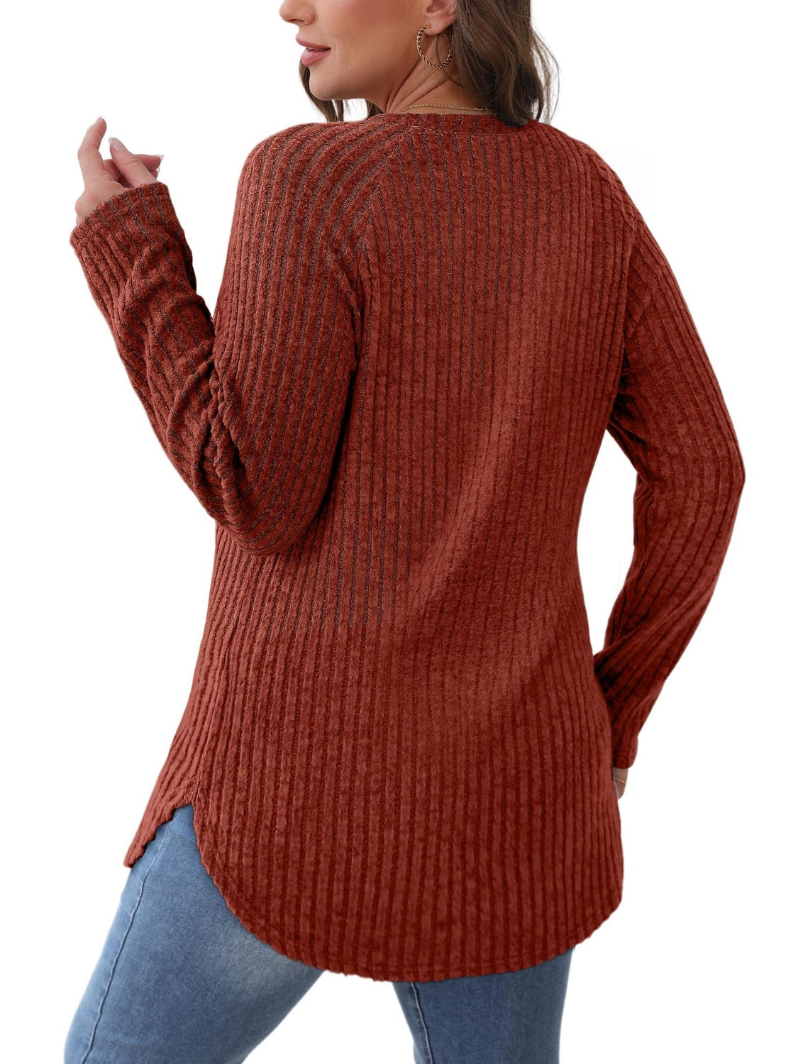 Lucrezia | T-shirt with a crew neck and raglan sleeves