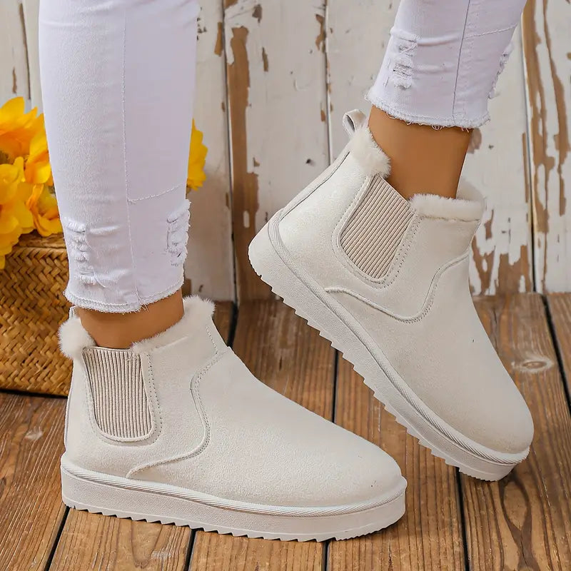 Xiomara | Supportive and fashionable orthopedic boots.