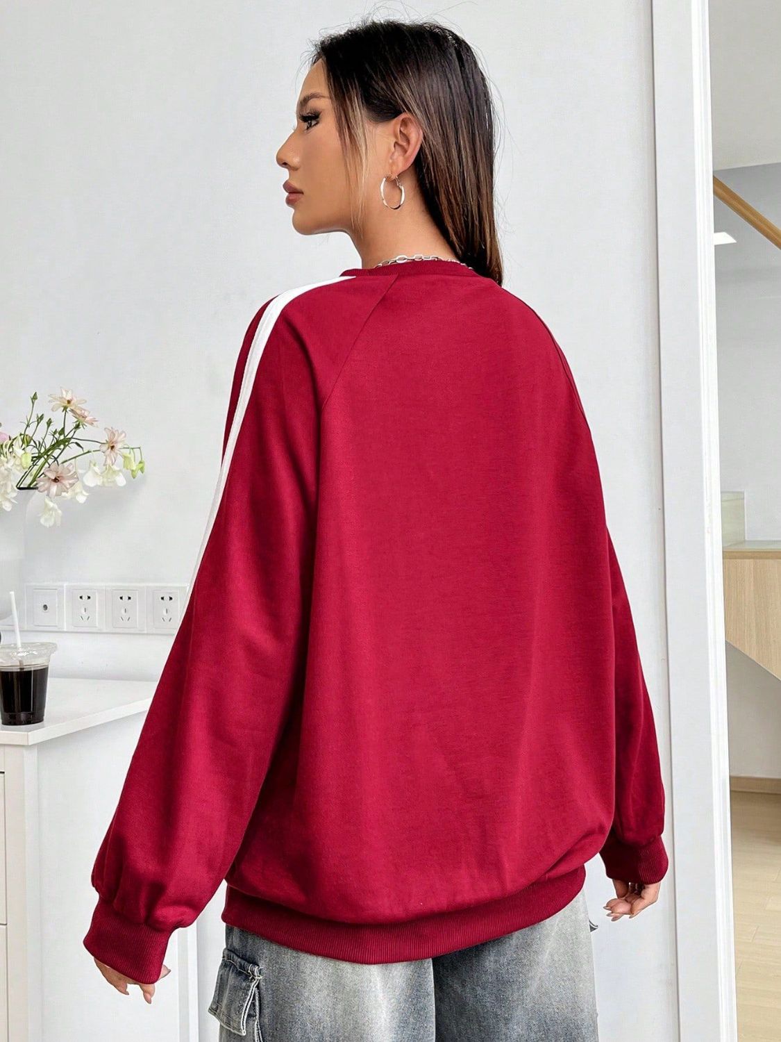 Marta | Long sleeve crew neck sweatshirt with letter graphic