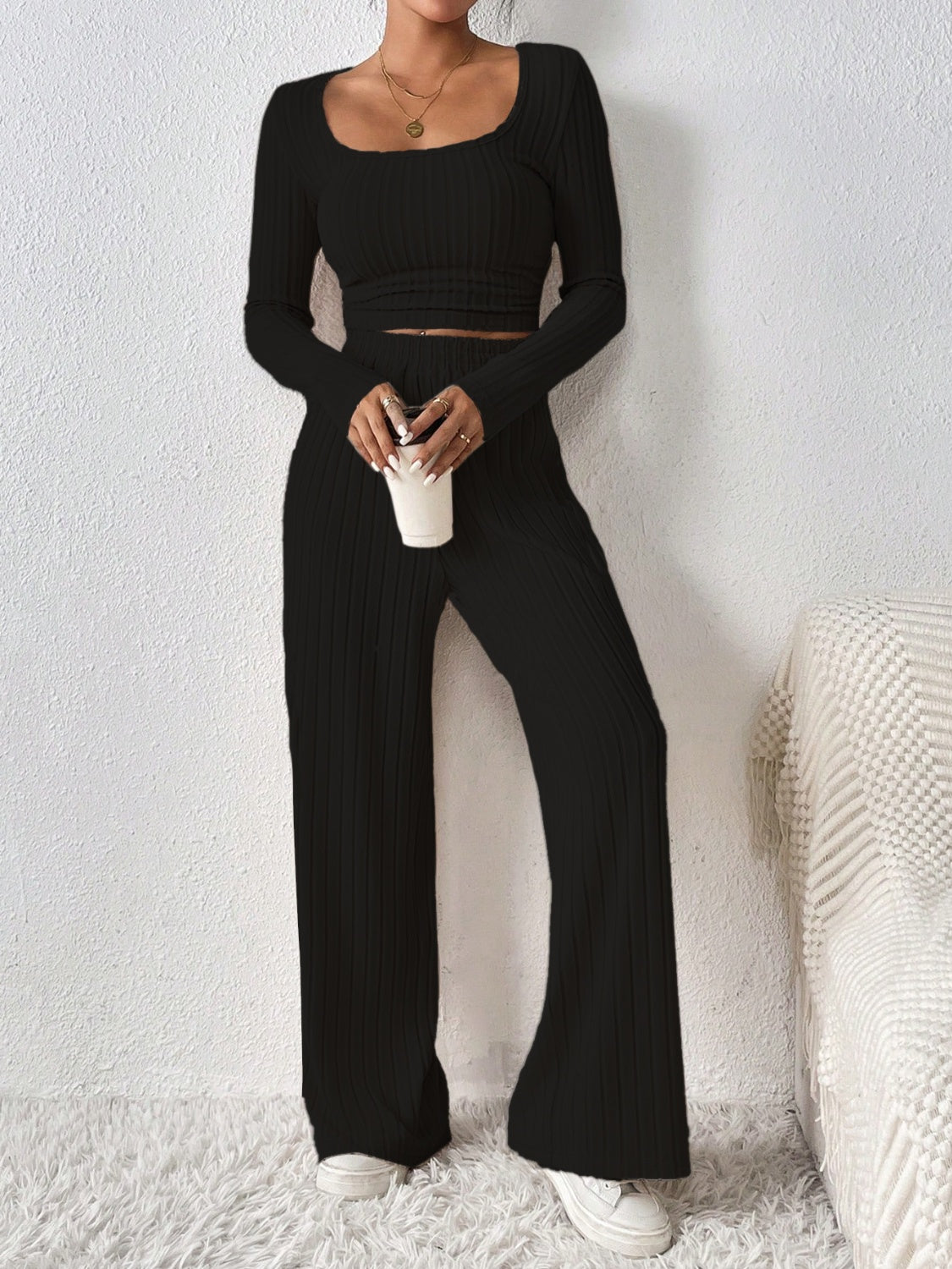 Emilie | Long sleeve top and scoop neck trousers set