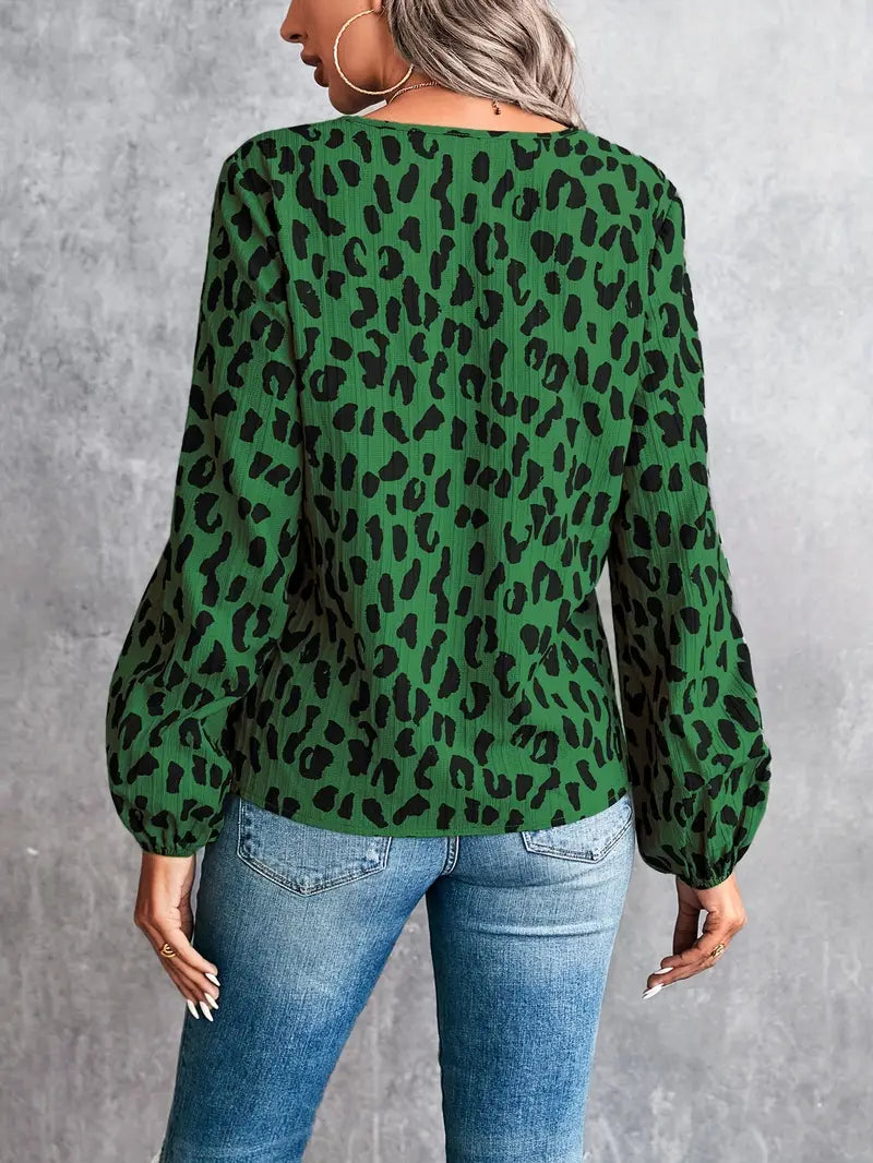 Patricia | Chic and relaxed winter blouse