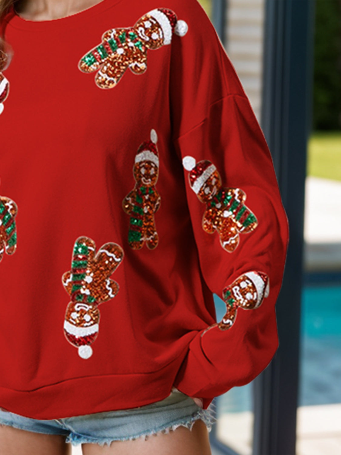 Florencia | Sequin Gingerbread Man Long Sleeve Sweatshirt