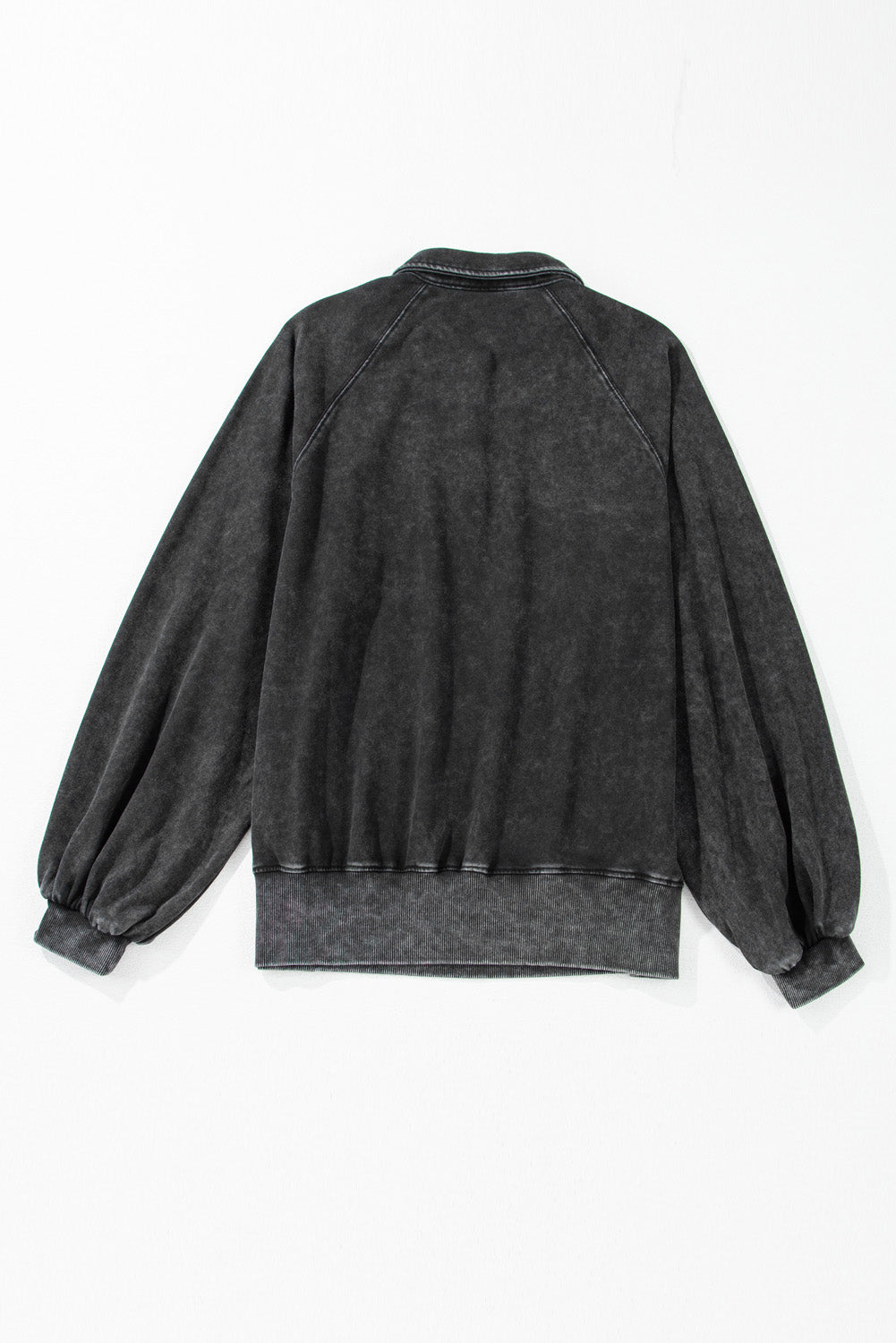 Valeria | Oversized sweatshirt with buttons and balloon sleeves