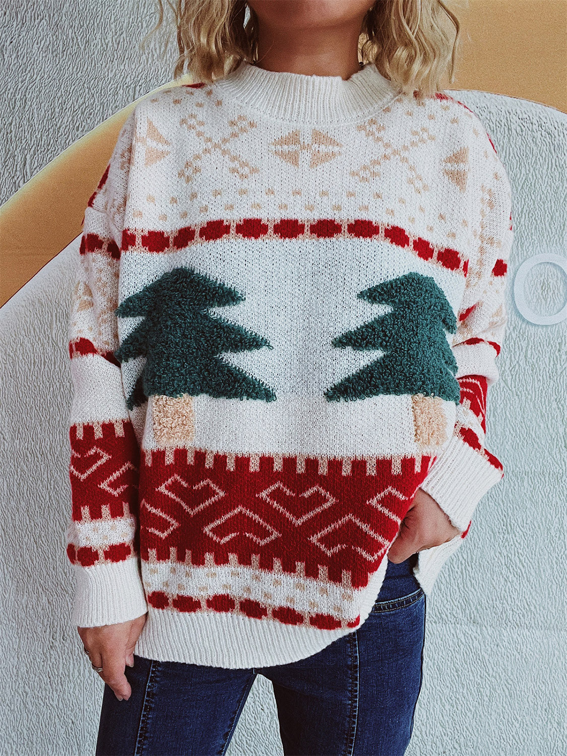 Annelies | Long-sleeved Christmas tree sweater with stand-up collar