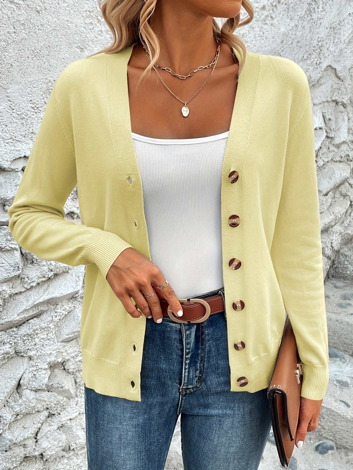 Lorena | Relaxed and timeless winter top