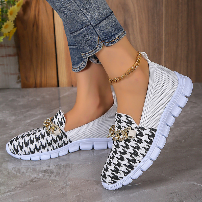 Renata® | Fashion Houndstooth Print Chain Mesh Shoes